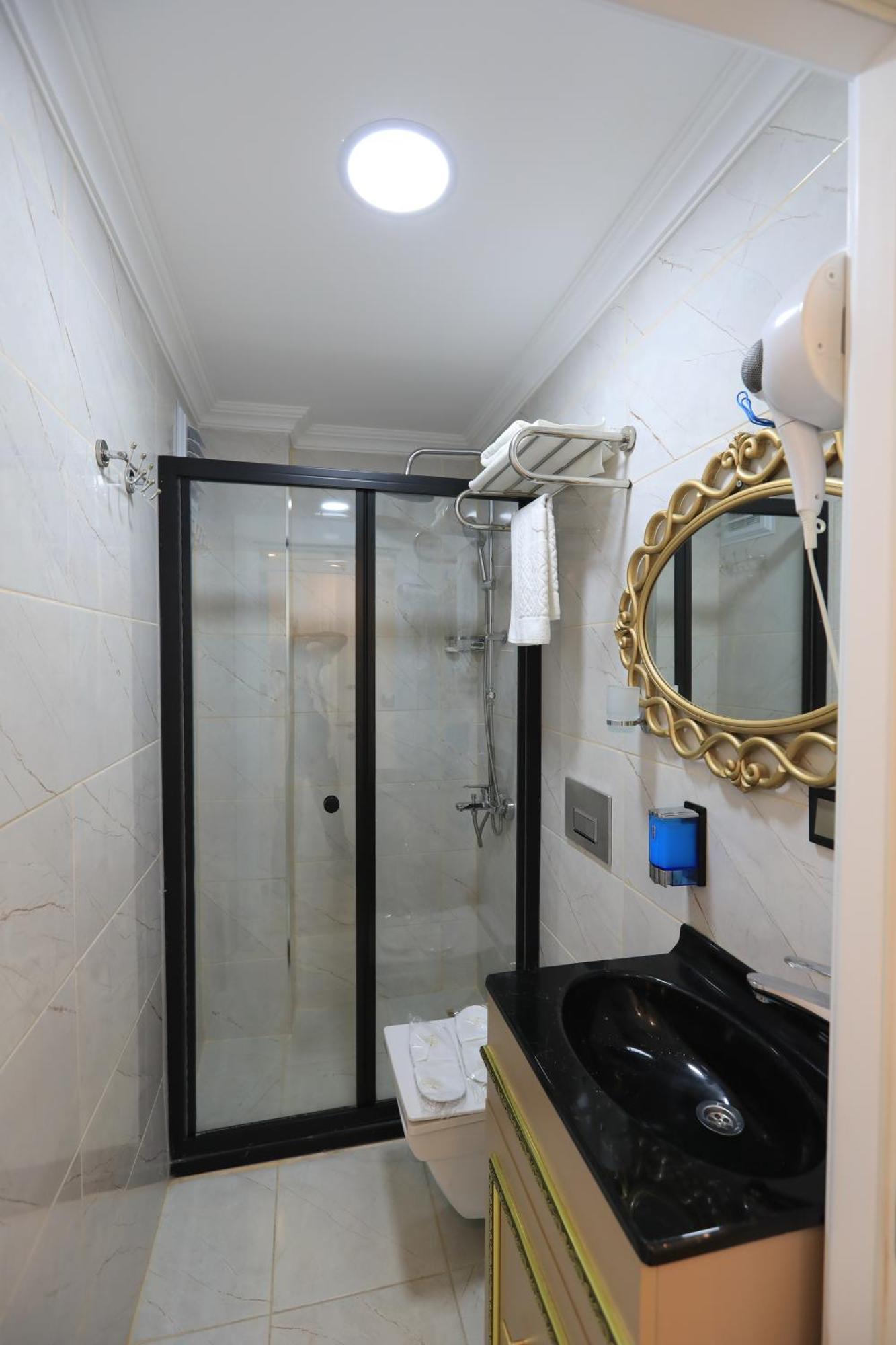 Blue Zerzevan Konak Istanbul Exterior photo